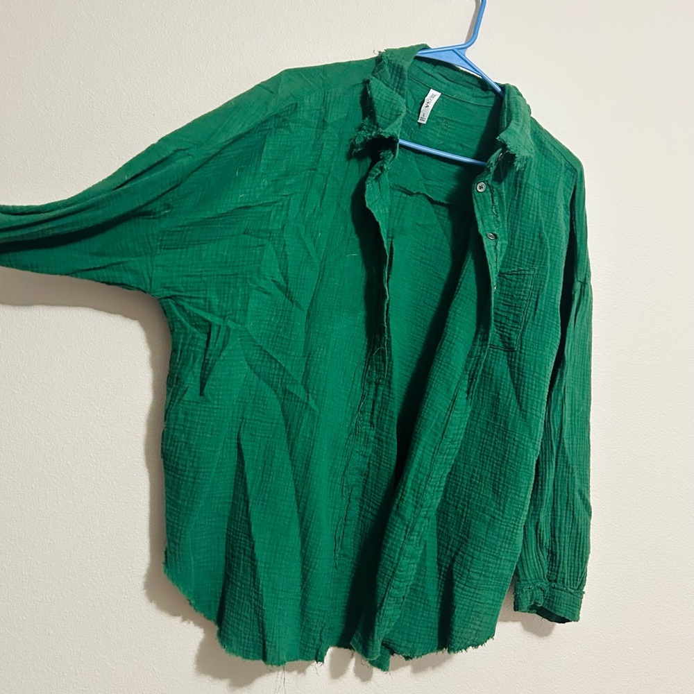 Green button down